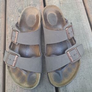 Womens Birkenstock Arizona size 35